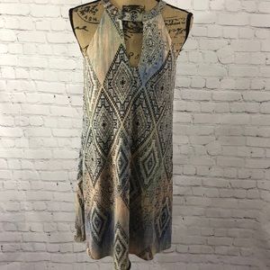 Tart Keyhole Sleeveless Dress